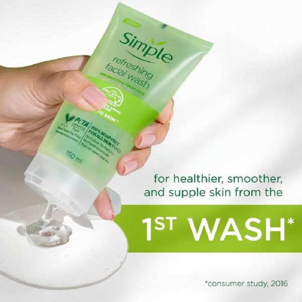 Simple Kind to Skin Refreshing Facial Wash Gel ,150 ml (5 Ounce) - Image 4